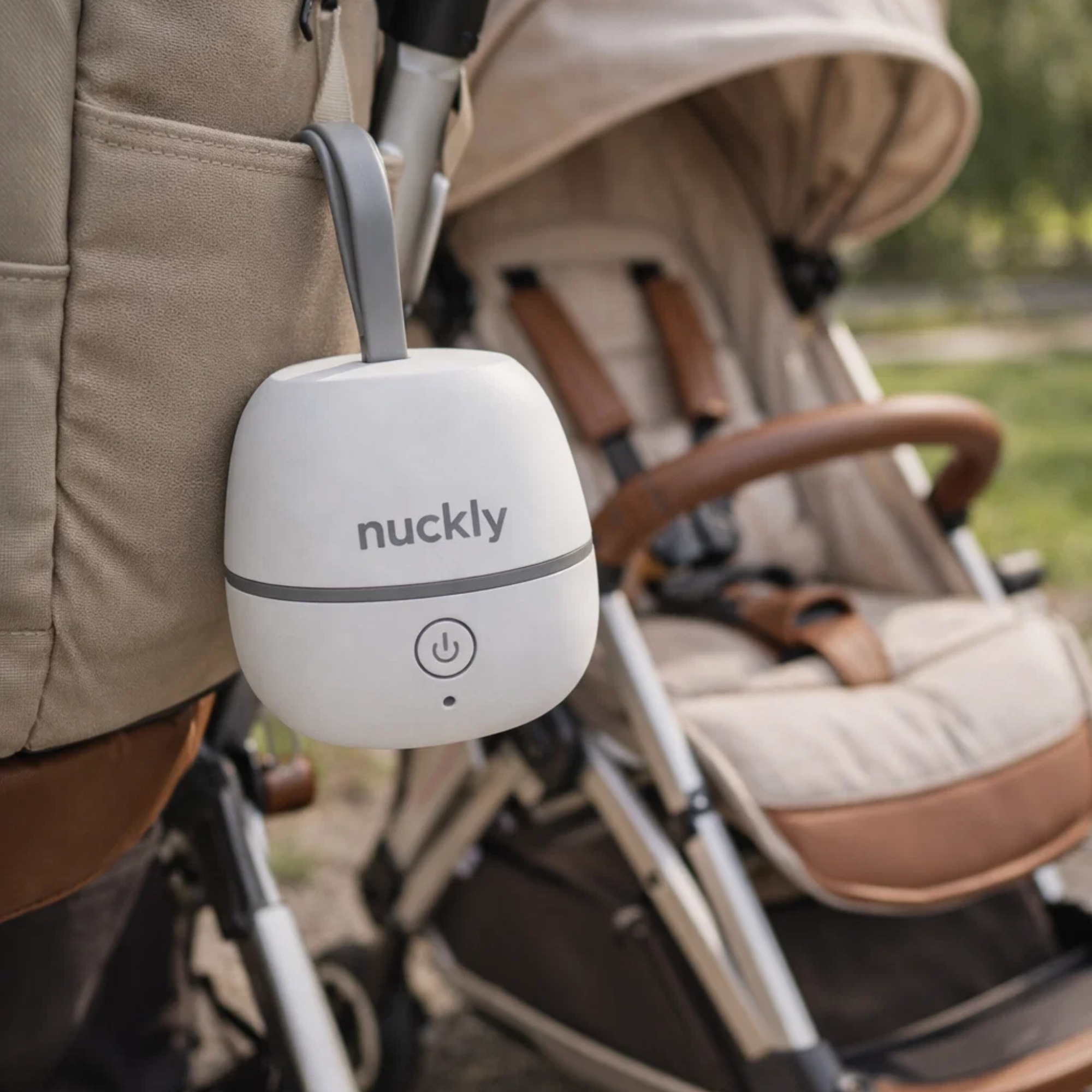 Nuckly Reinigungsset - UV-Sterilisator mit 5x Reinigungsbürsten